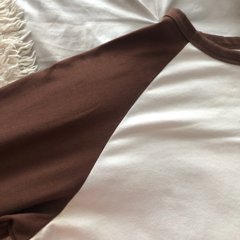 Emmiol shirt brown and white